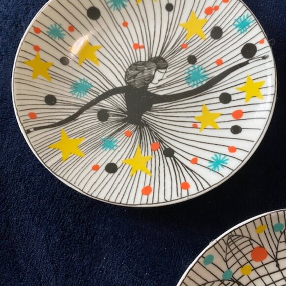 Vintage FRAGONARD PARFUMEUR Set 3 Festive Dancing Ladies Porcelain DESSERT PLATE - Picture 3 of 7